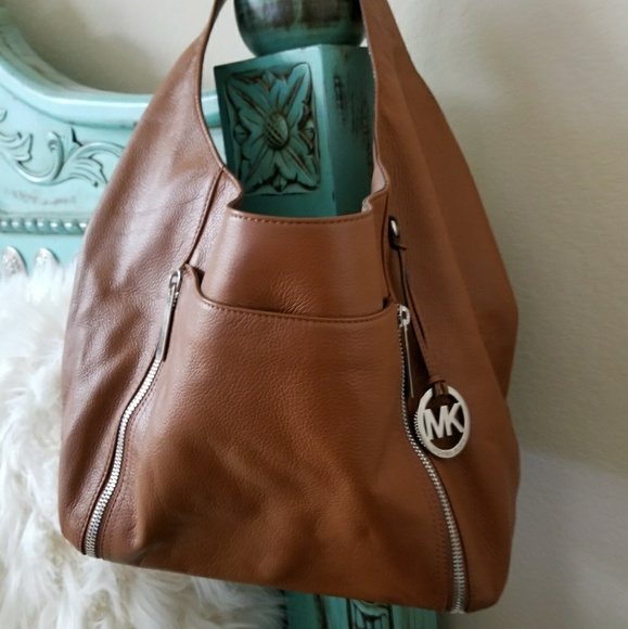 Michael Kors Handbags - Michael Kors Hobo